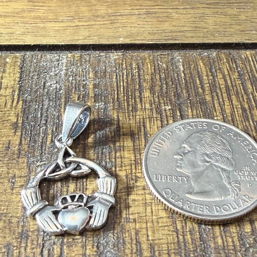 925 sterling silver claddagh heart